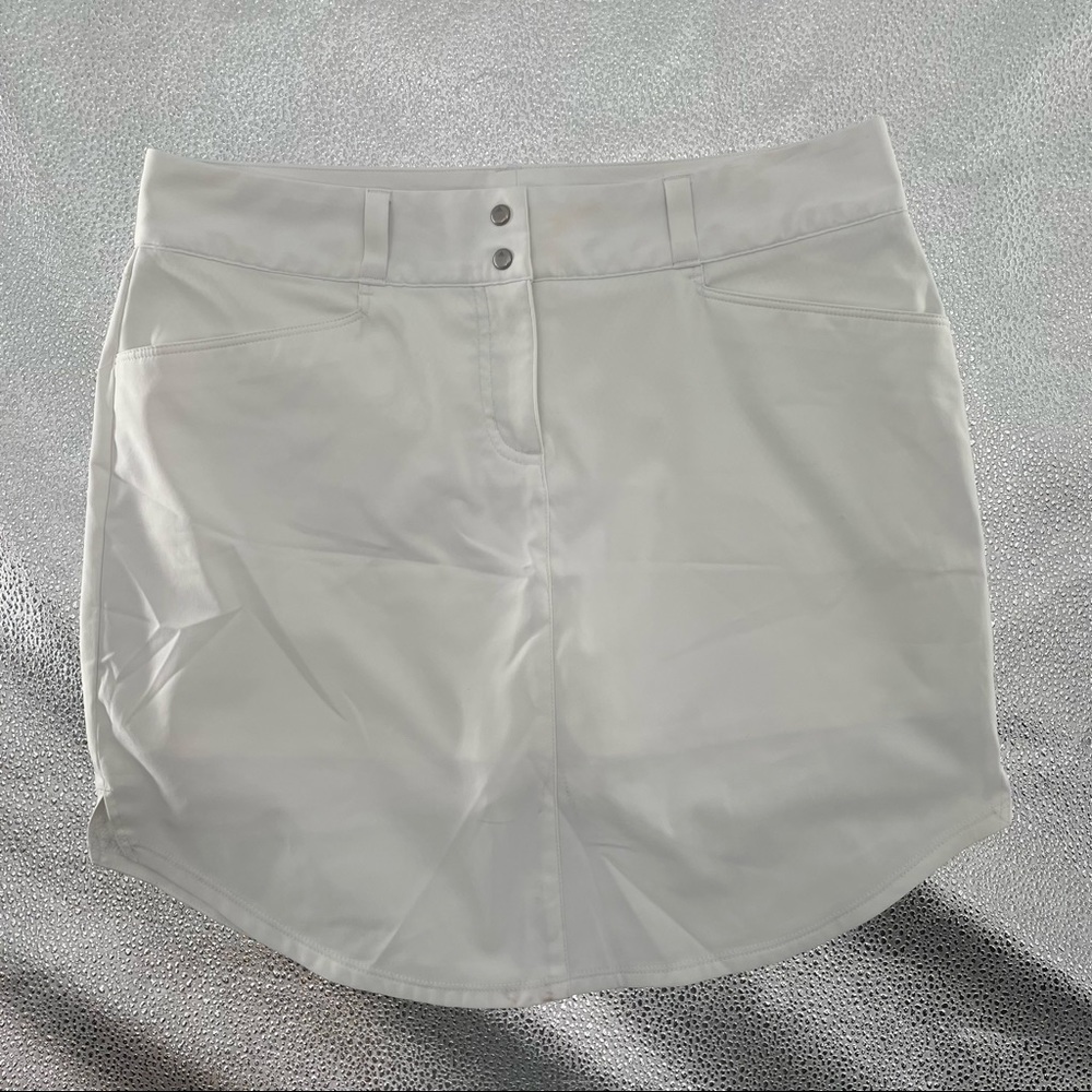 Adidas Woman’s White Golf Skort